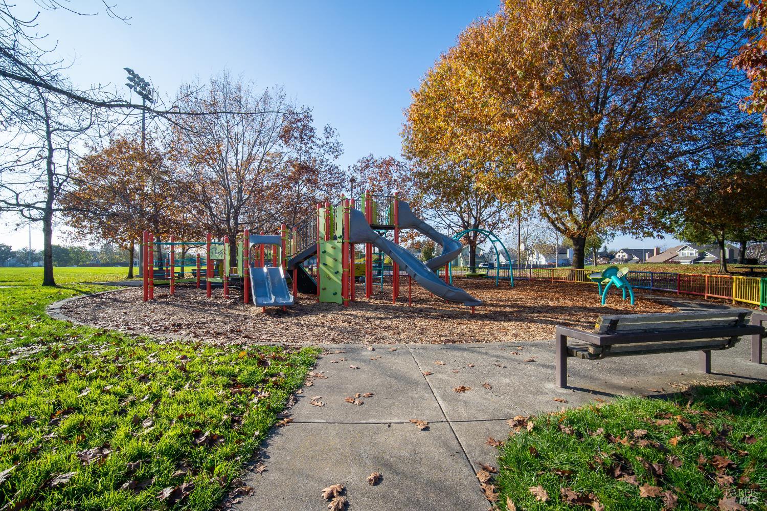 Detail Gallery Image 45 of 48 For 1416 Middlebrook Way, Rohnert Park,  CA 94928 - 3 Beds | 2 Baths