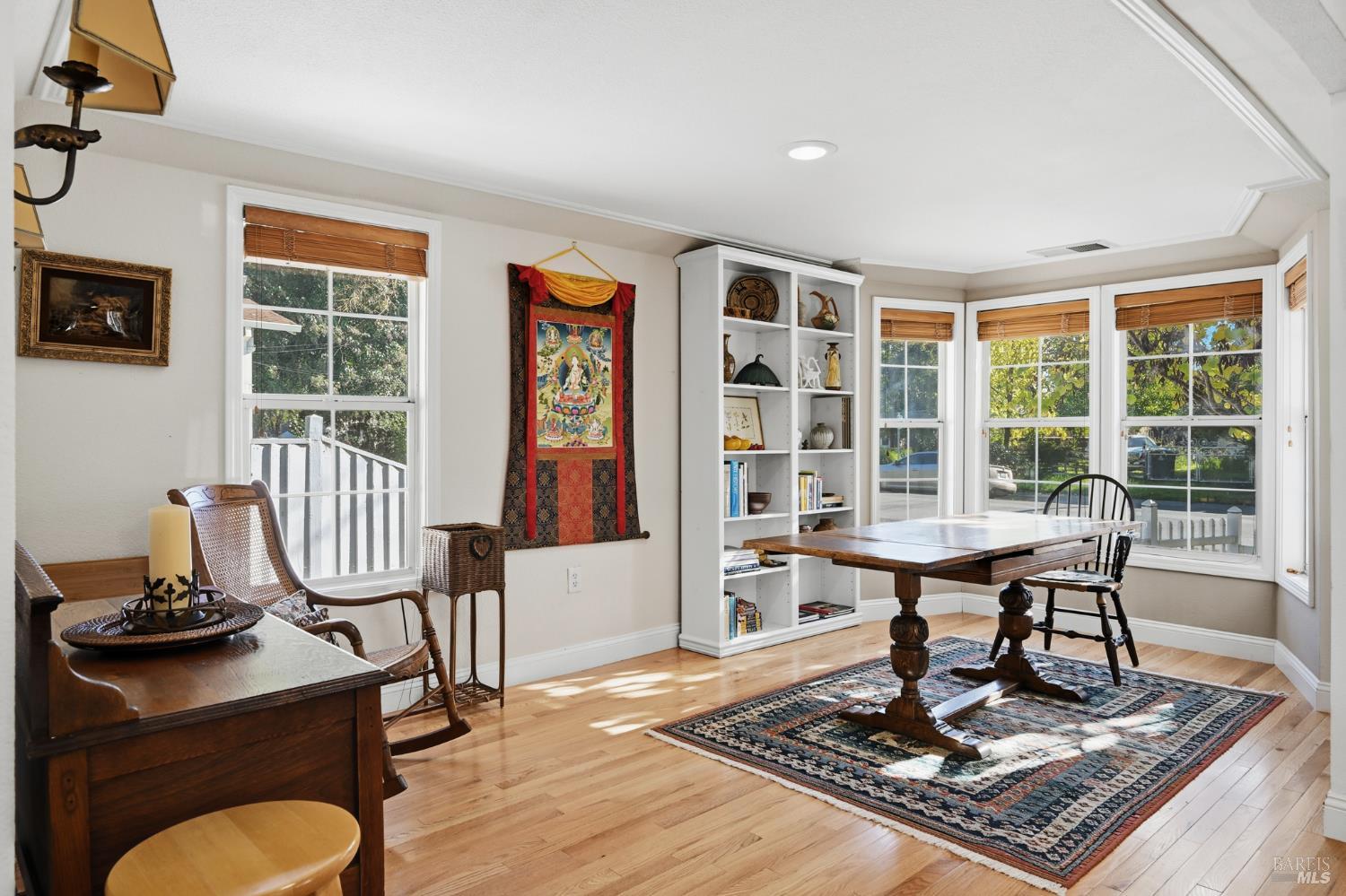 Detail Gallery Image 10 of 52 For 735 Carr Ave, Santa Rosa,  CA 95404 - 3 Beds | 2 Baths