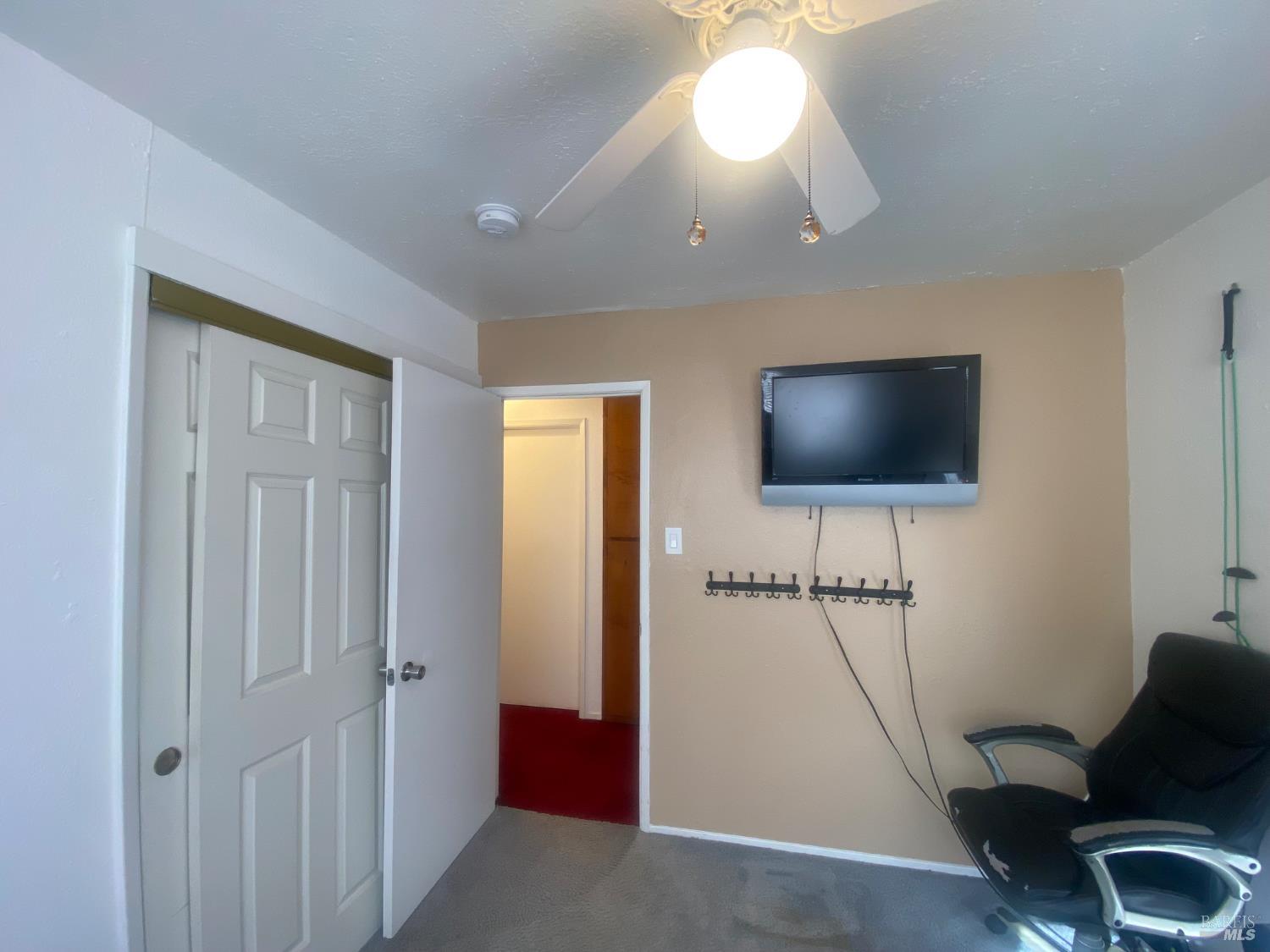 Detail Gallery Image 11 of 23 For 1959 Griffin Dr, Vallejo,  CA 94589 - 3 Beds | 2 Baths