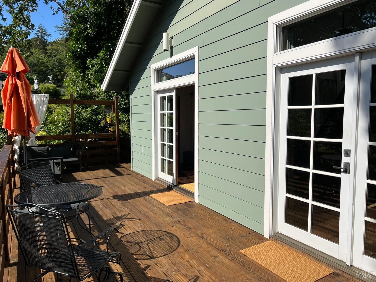 Detail Gallery Image 9 of 15 For 221 D St, San Rafael,  CA 94901 - 4 Beds | 3 Baths