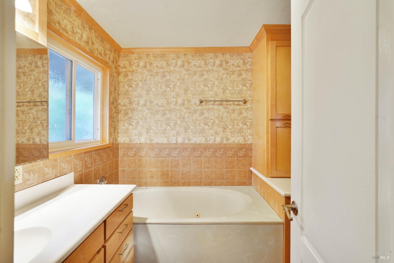 Detail Gallery Image 65 of 80 For 300 Neil St, Vacaville,  CA 95688 - 3 Beds | 2 Baths