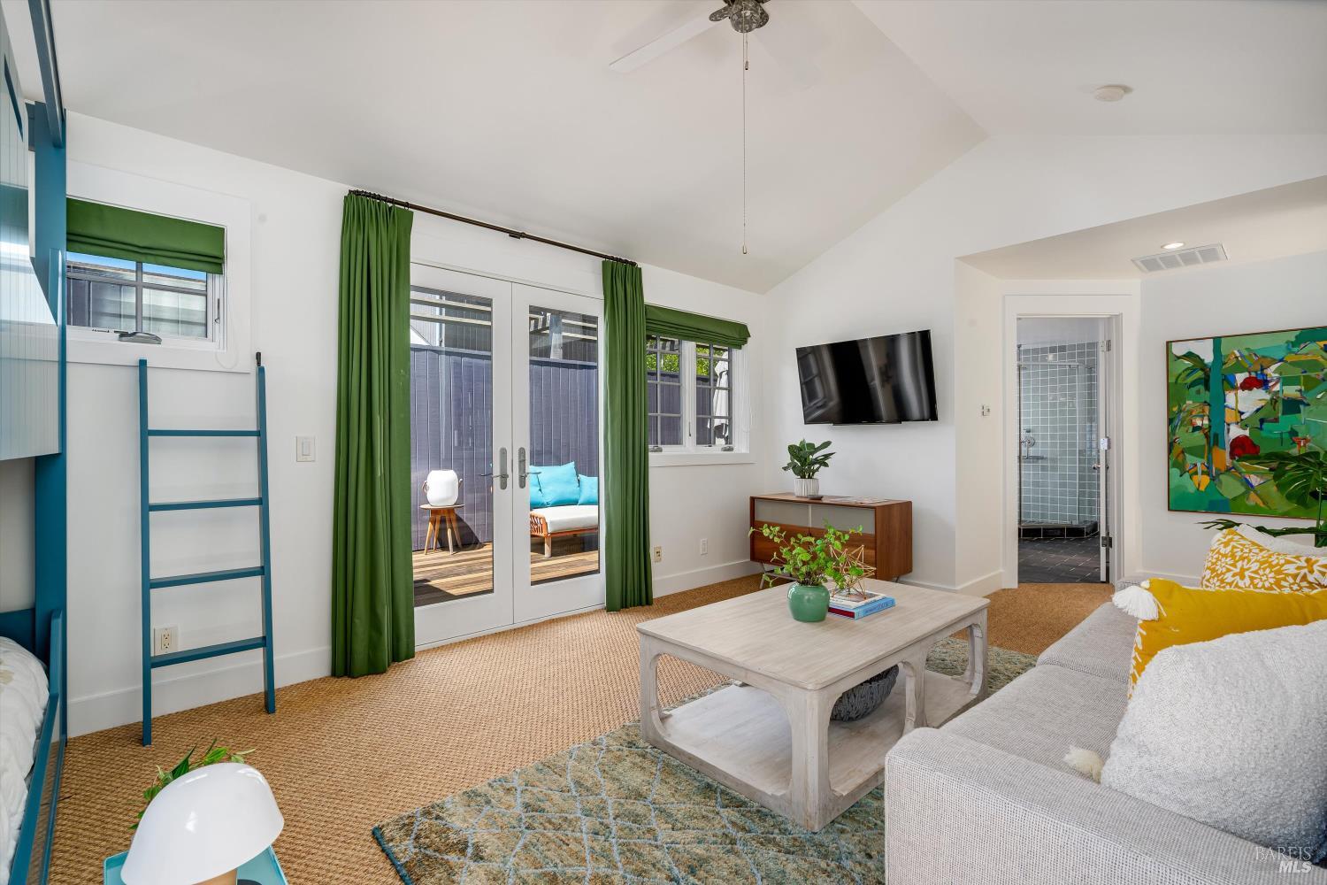 Detail Gallery Image 36 of 86 For 4044 Sonoma Hwy #14,  Napa,  CA 94559 - 2 Beds | 2/1 Baths