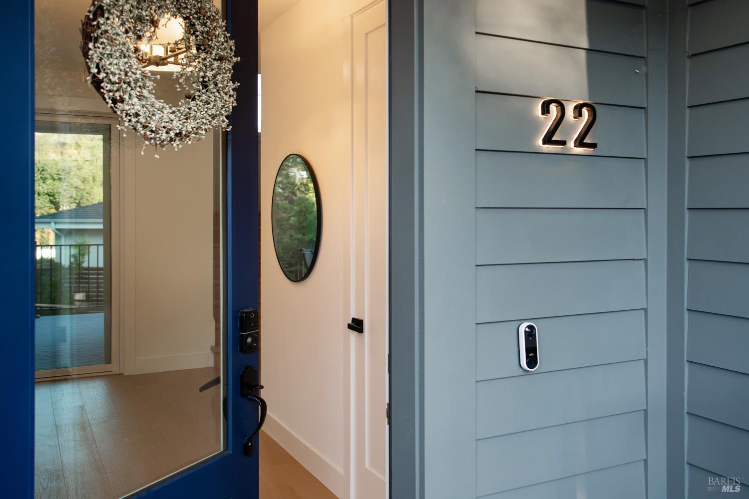 Detail Gallery Image 5 of 61 For 22 Cedar Ave, Kentfield,  CA 94904 - 5 Beds | 5 Baths