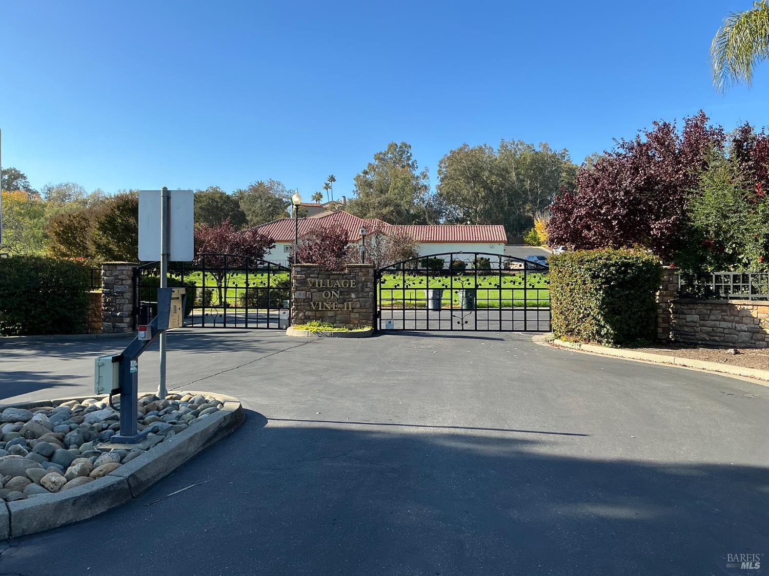 Detail Gallery Image 6 of 7 For 3001 Chardonnay Ct, Vacaville,  CA 95688 - – Beds | – Baths