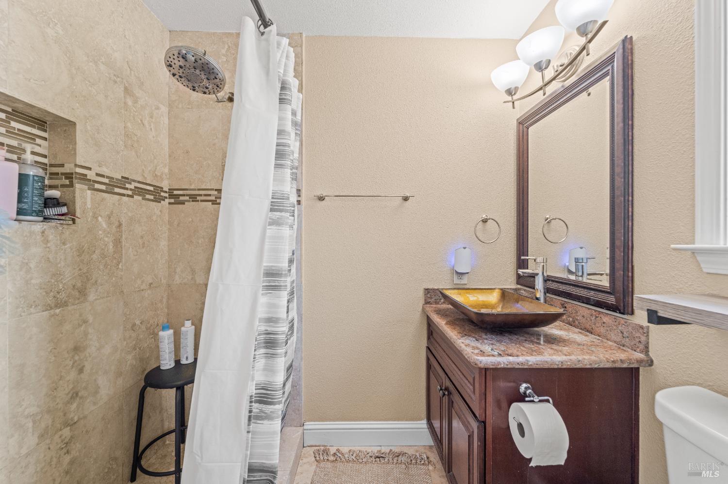 Detail Gallery Image 27 of 35 For 1168 Sanderling Dr, Fairfield,  CA 94533 - 4 Beds | 2 Baths