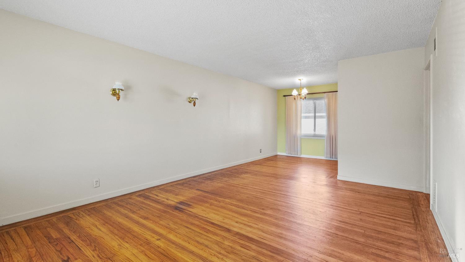 Detail Gallery Image 8 of 33 For 531 Pomona St, San Lorenzo,  CA 94580 - 3 Beds | 1 Baths