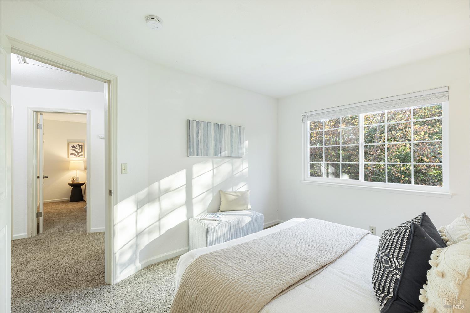 Detail Gallery Image 14 of 56 For 71 Valley Club Cir, Napa,  CA 94558 - 3 Beds | 2/1 Baths