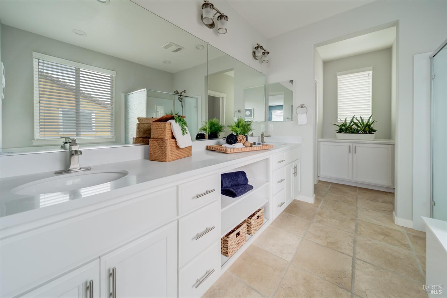 Detail Gallery Image 29 of 47 For 401 Brevard Ct, Fairfield,  CA 94534 - 4 Beds | 3 Baths