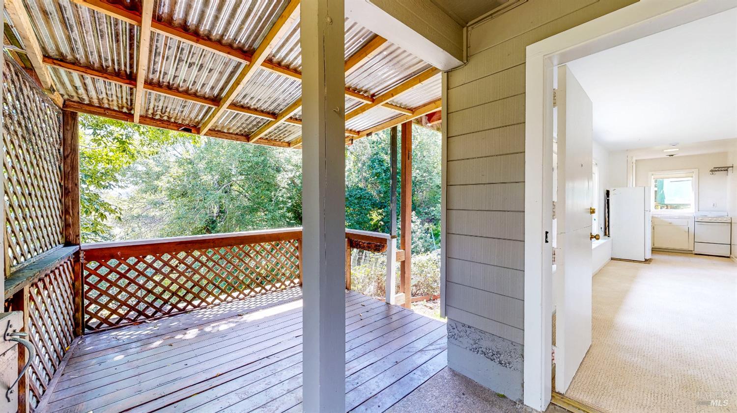 Detail Gallery Image 6 of 16 For 295 Scenic Rd, Fairfax,  CA 94930 - 2 Beds | 2 Baths