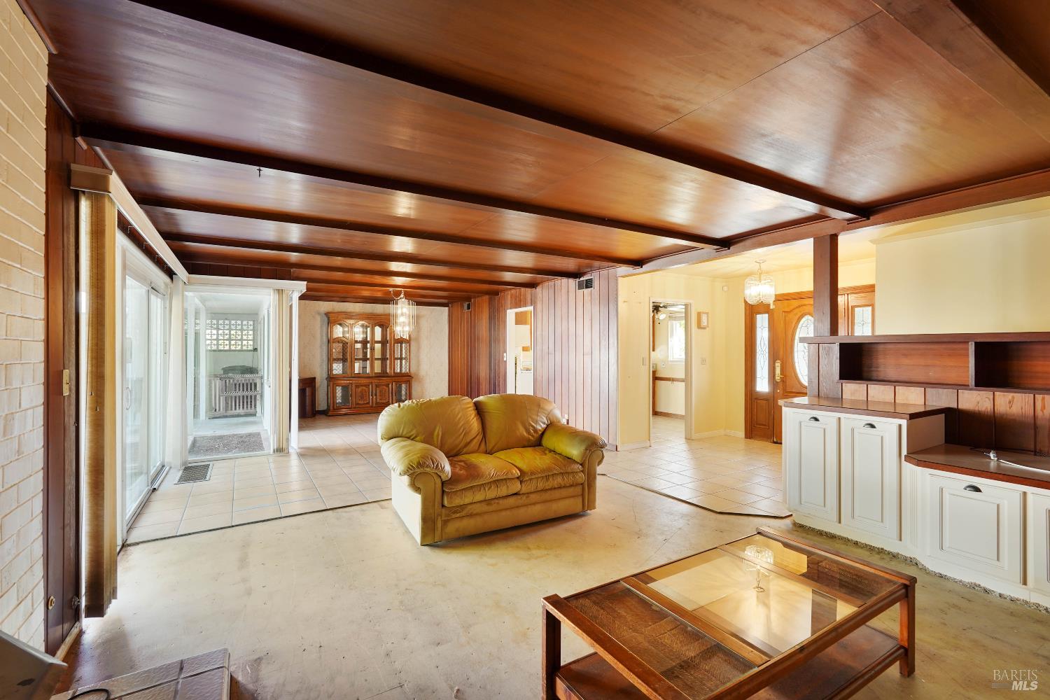 Detail Gallery Image 9 of 80 For 300 Neil St, Vacaville,  CA 95688 - 3 Beds | 2 Baths