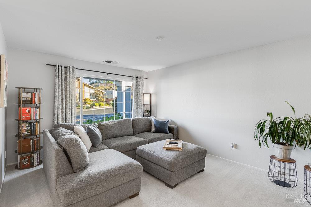 Detail Gallery Image 19 of 68 For 125 Easson Ct, Vallejo,  CA 94591 - 3 Beds | 2 Baths