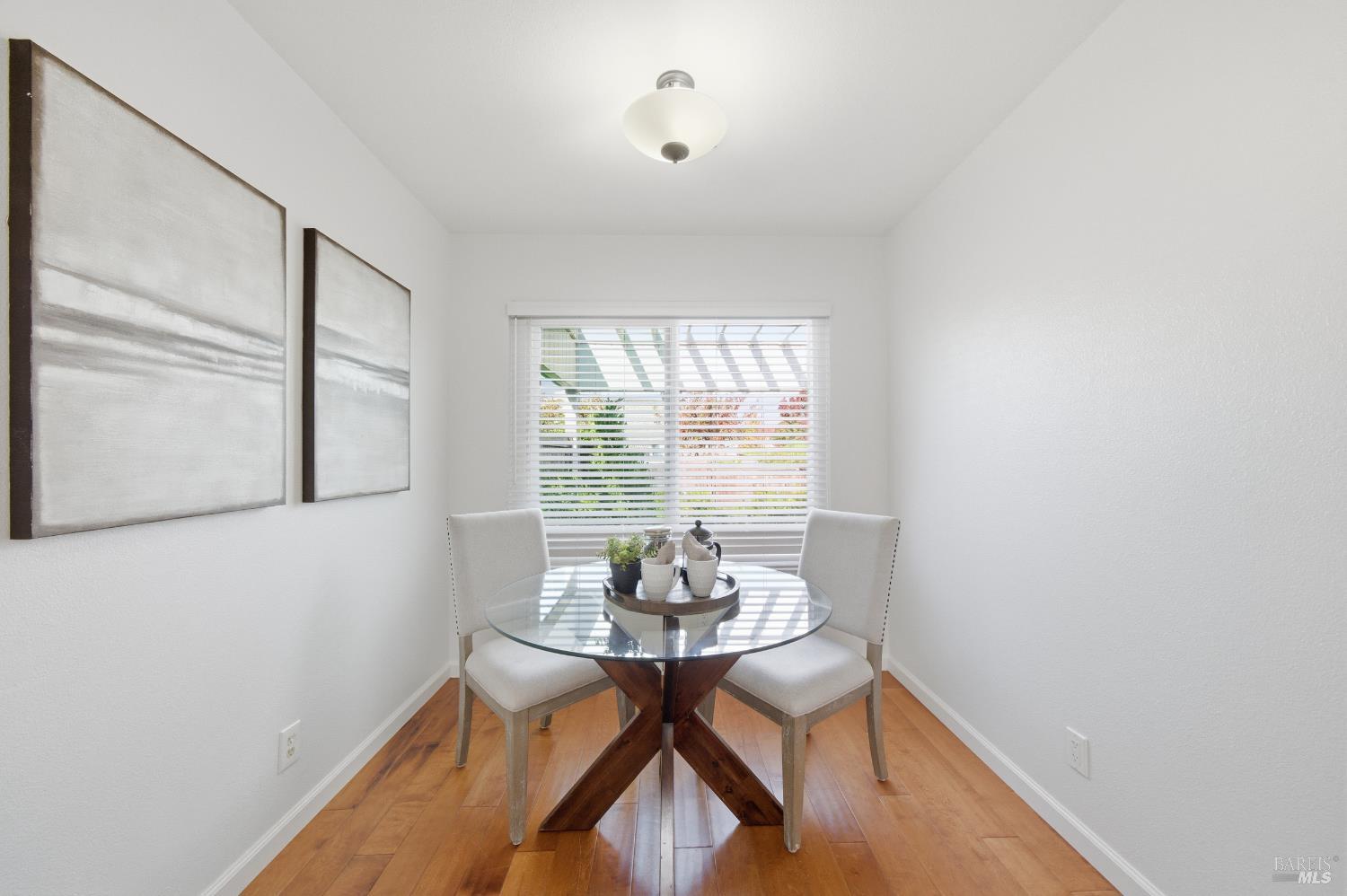 Detail Gallery Image 6 of 43 For 679 Lobelia Ct, Sonoma,  CA 95476 - 2 Beds | 2 Baths