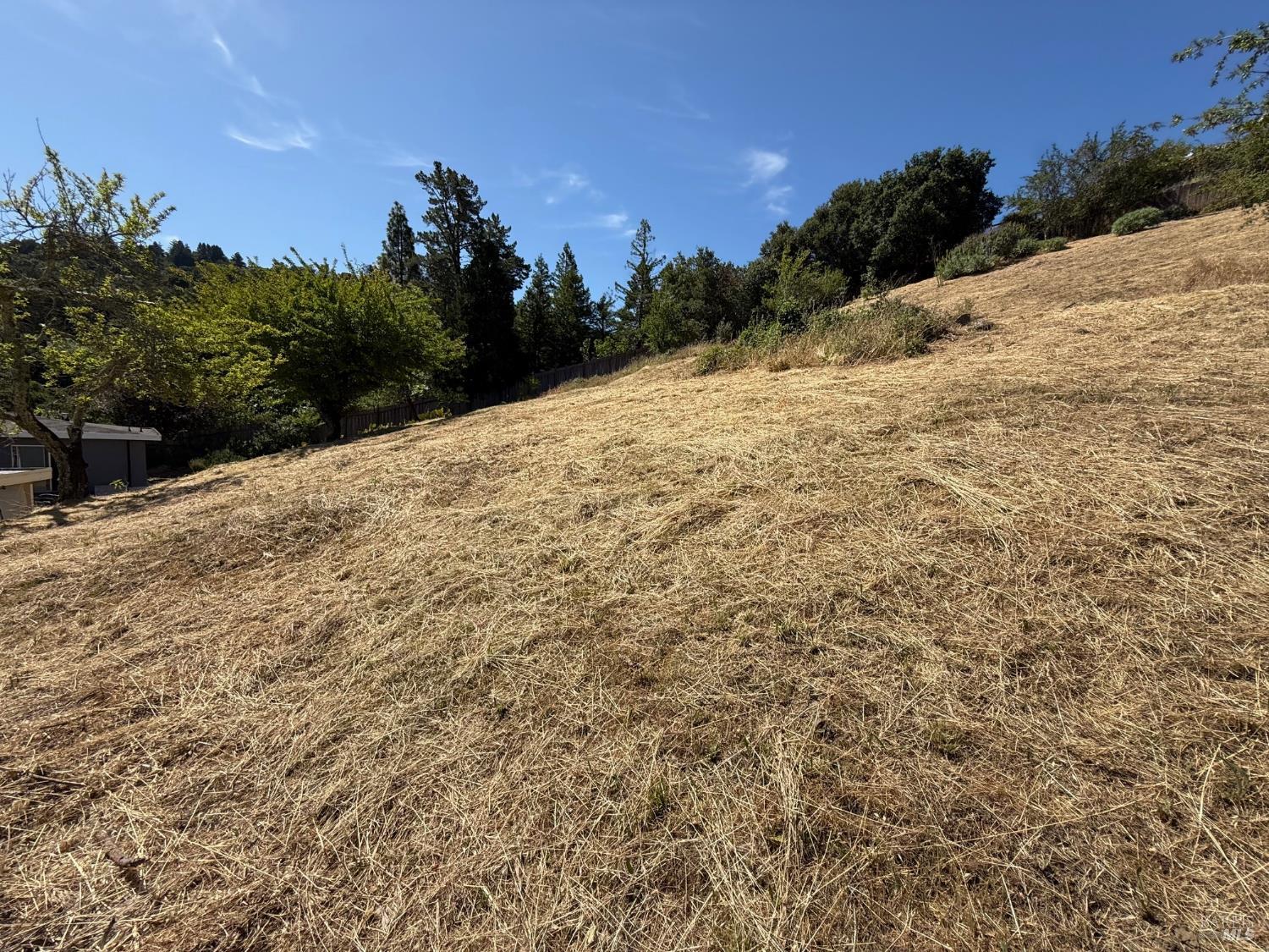 Detail Gallery Image 27 of 53 For 65 Circle Rd, San Rafael,  CA 94903 - 4 Beds | 3 Baths