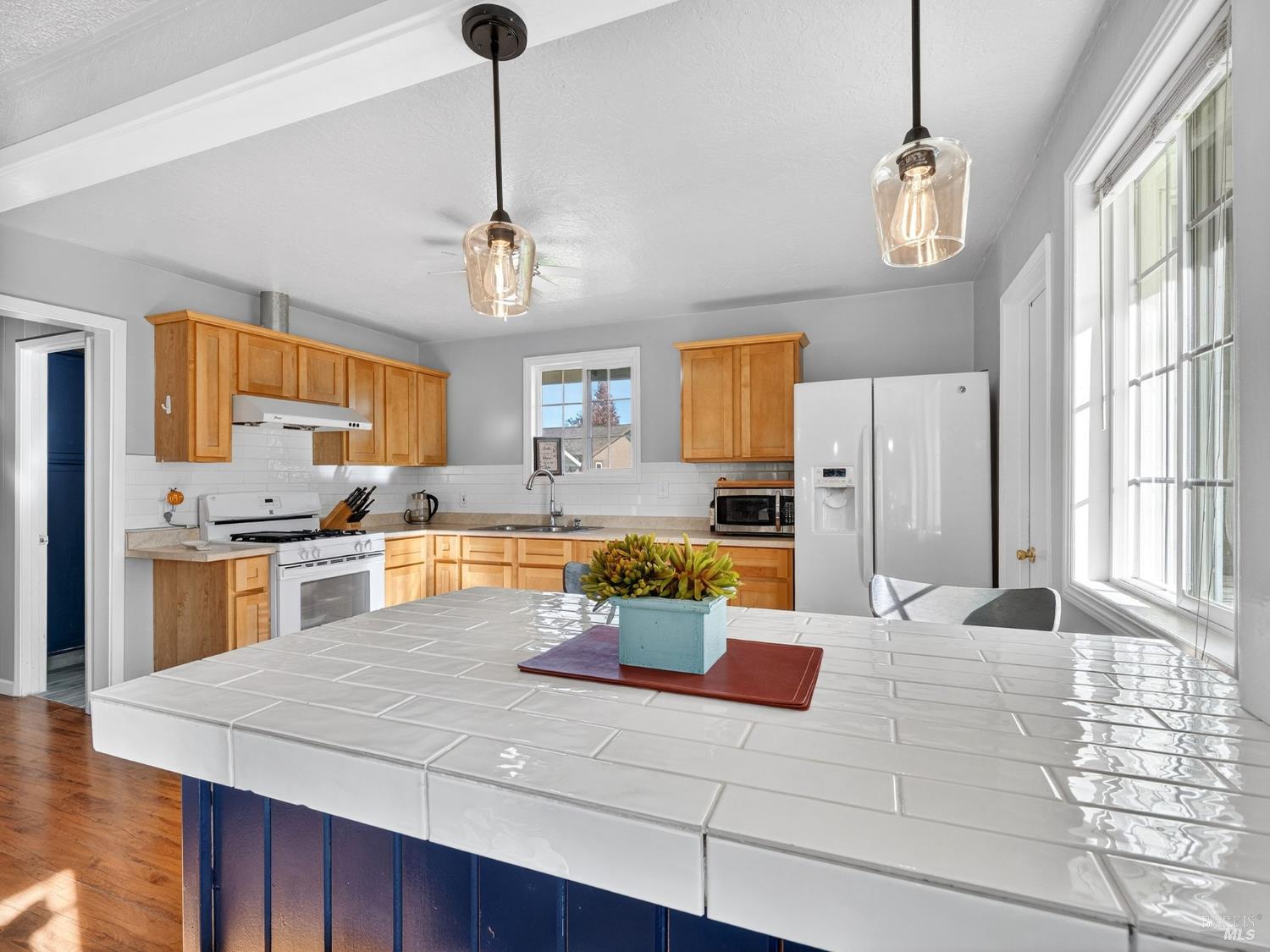 Detail Gallery Image 6 of 15 For 1741 Adams St, Ukiah,  CA 95482 - 2 Beds | 1 Baths