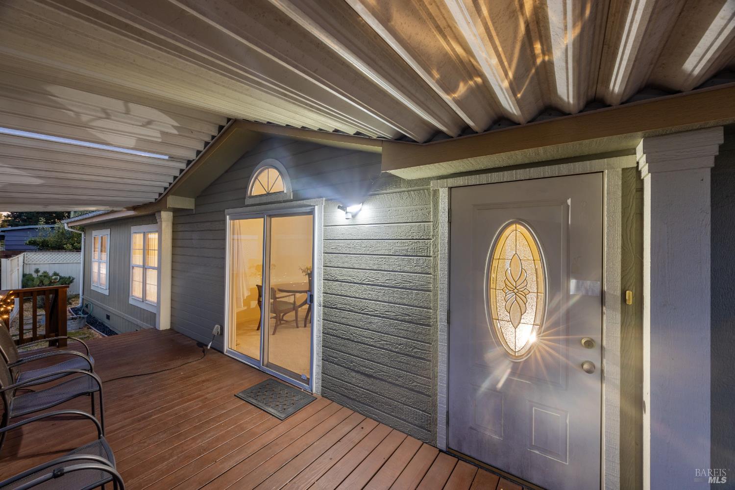 Detail Gallery Image 8 of 51 For 526 Mendocino Dr, Petaluma,  CA 94954 - 2 Beds | 2 Baths