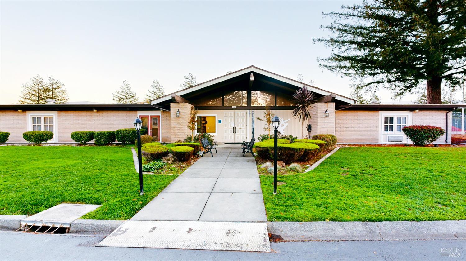 Detail Gallery Image 46 of 51 For 526 Mendocino Dr, Petaluma,  CA 94954 - 2 Beds | 2 Baths