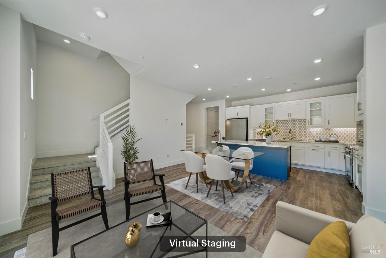 Front Image Thumbnail for BA325073373