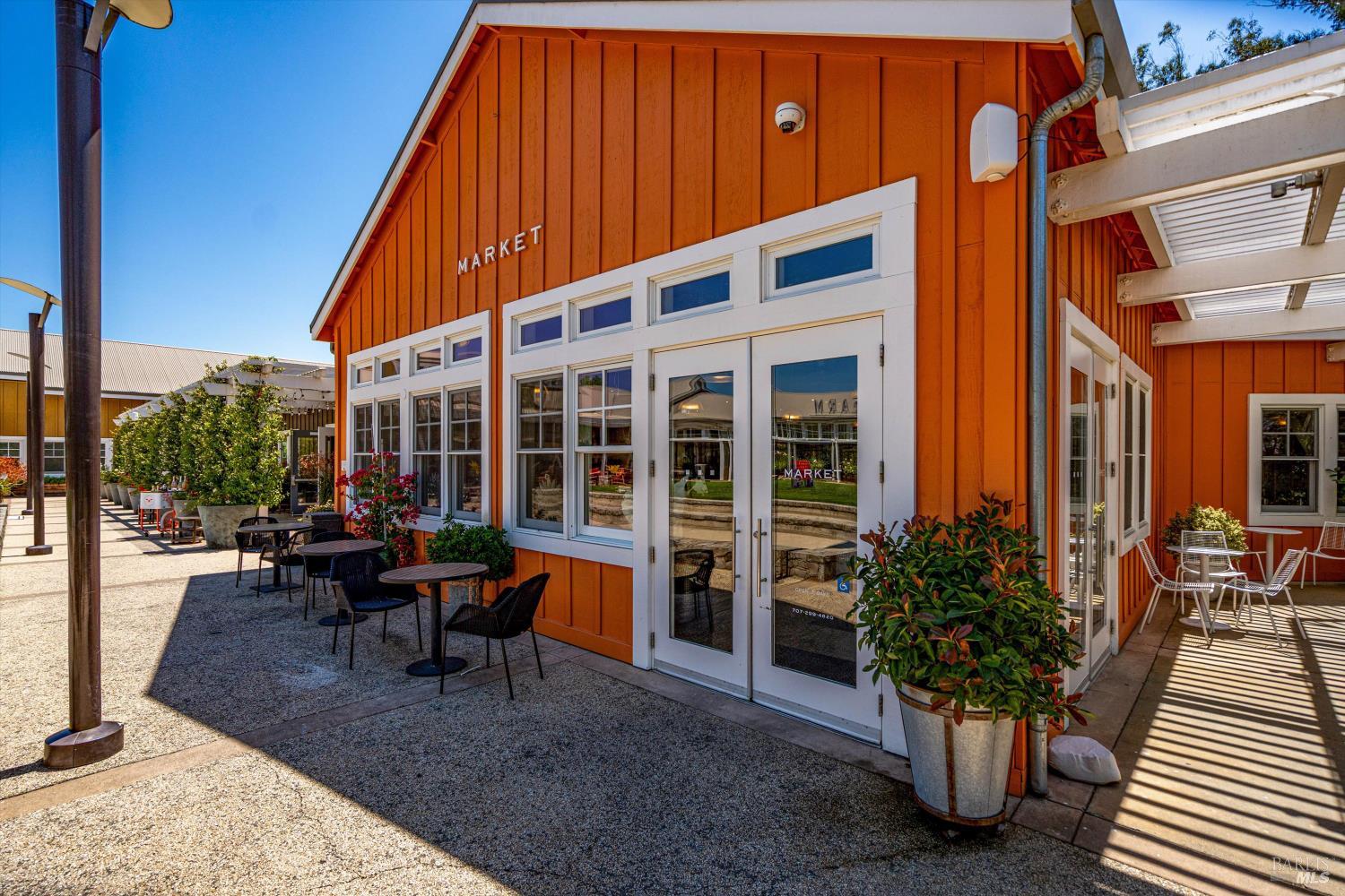 Detail Gallery Image 83 of 86 For 4044 Sonoma Hwy #14,  Napa,  CA 94559 - 2 Beds | 2/1 Baths