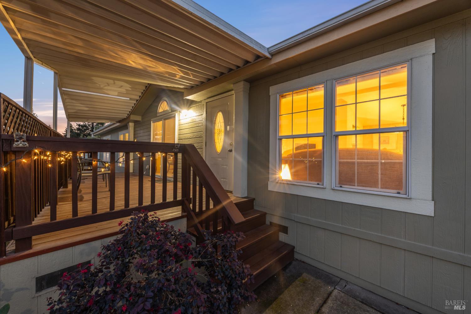 Detail Gallery Image 6 of 51 For 526 Mendocino Dr, Petaluma,  CA 94954 - 2 Beds | 2 Baths