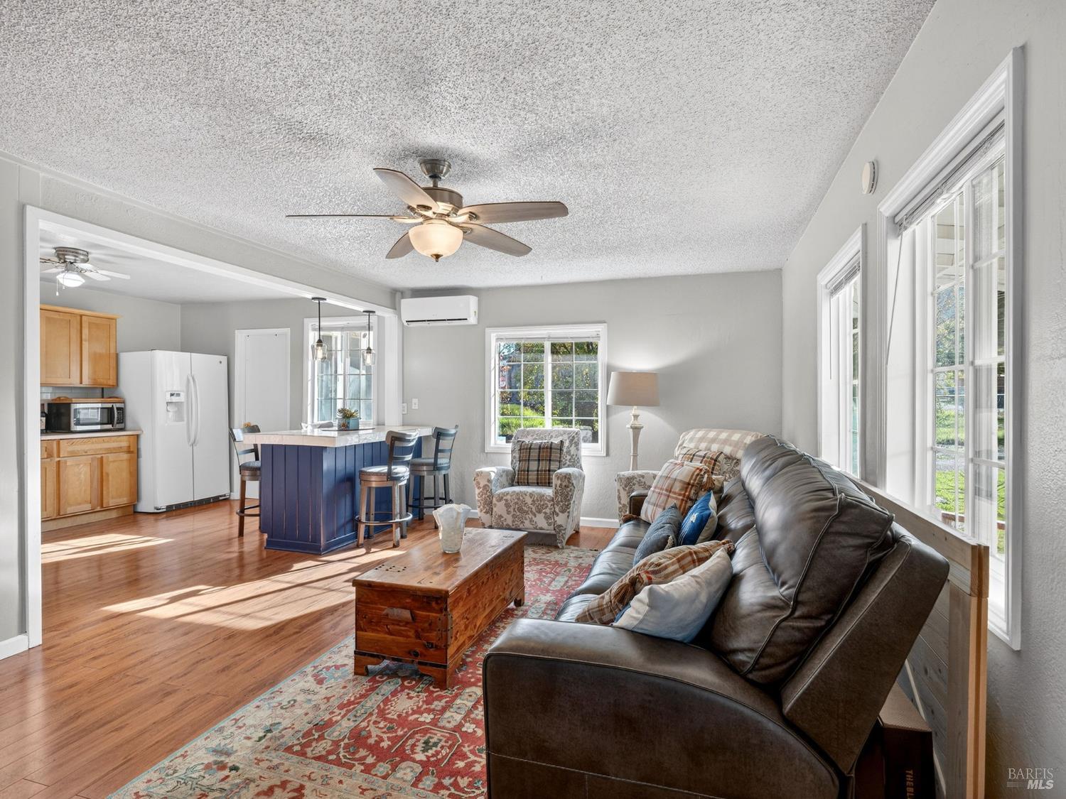 Detail Gallery Image 2 of 15 For 1741 Adams St, Ukiah,  CA 95482 - 2 Beds | 1 Baths