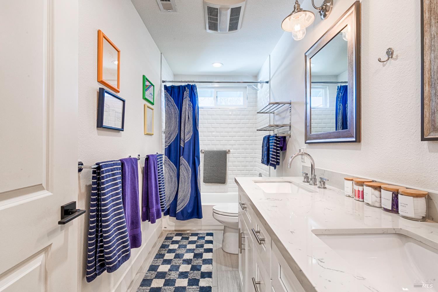 Detail Gallery Image 15 of 31 For 1927 Calavaras Dr, Santa Rosa,  CA 95405 - 3 Beds | 2 Baths