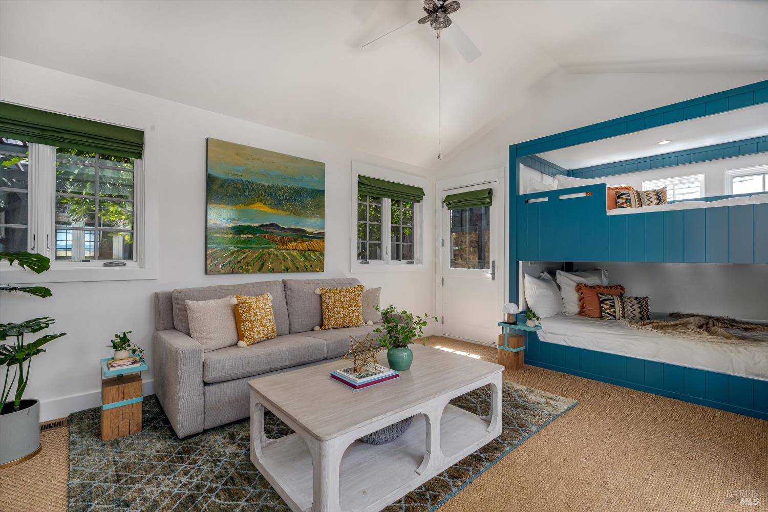 Detail Gallery Image 37 of 86 For 4044 Sonoma Hwy #14,  Napa,  CA 94559 - 2 Beds | 2/1 Baths