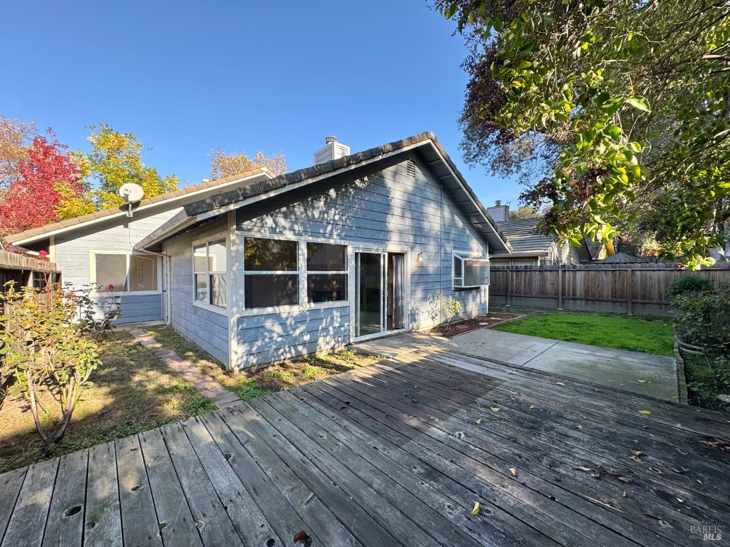 Detail Gallery Image 4 of 34 For 21 Winestone Ct, Napa,  CA 94558 - 3 Beds | 2 Baths