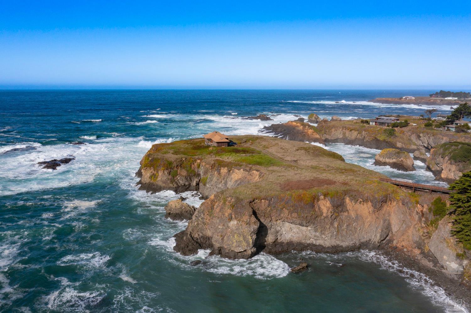 Detail Gallery Image 38 of 63 For 45525 S Caspar Dr, Mendocino,  CA 95460 - 1 Beds | 2 Baths