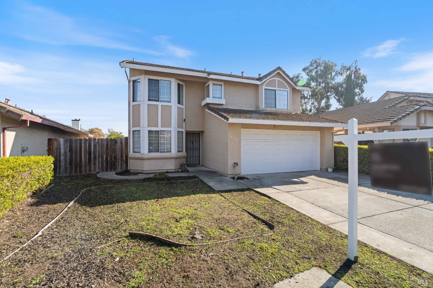 Detail Gallery Image 2 of 44 For 272 Mica Dr, Vallejo,  CA 94589 - 4 Beds | 2/1 Baths
