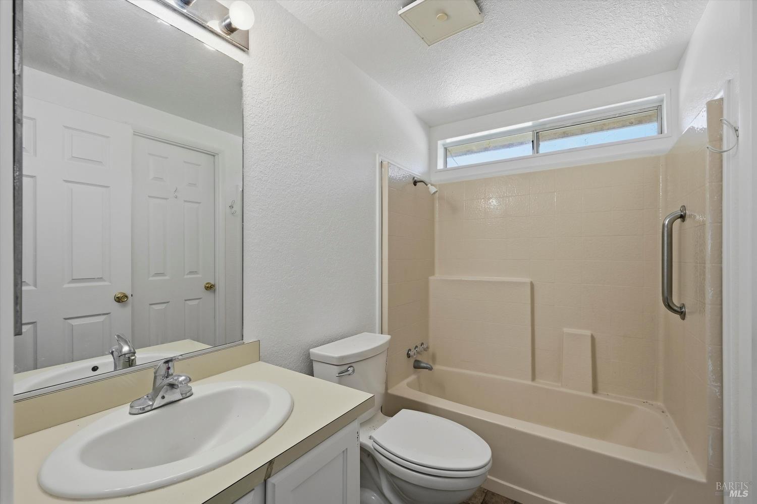 Detail Gallery Image 8 of 35 For 6763 Collier Ave 10, Upper Lake,  CA 95485 - 2 Beds | 2 Baths