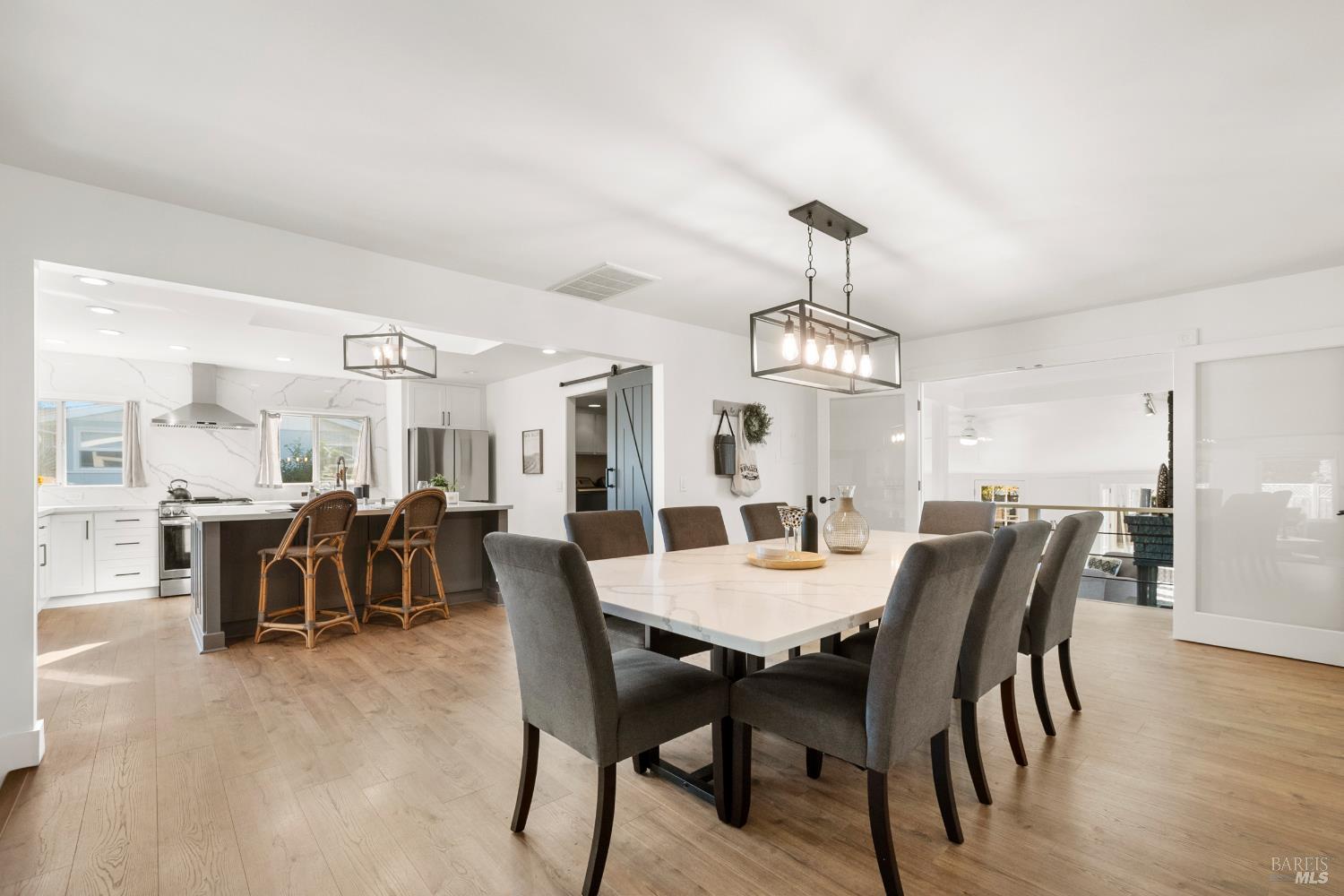 Detail Gallery Image 19 of 85 For 2159 Penny Ln, Napa,  CA 94559 - 5 Beds | 3/1 Baths