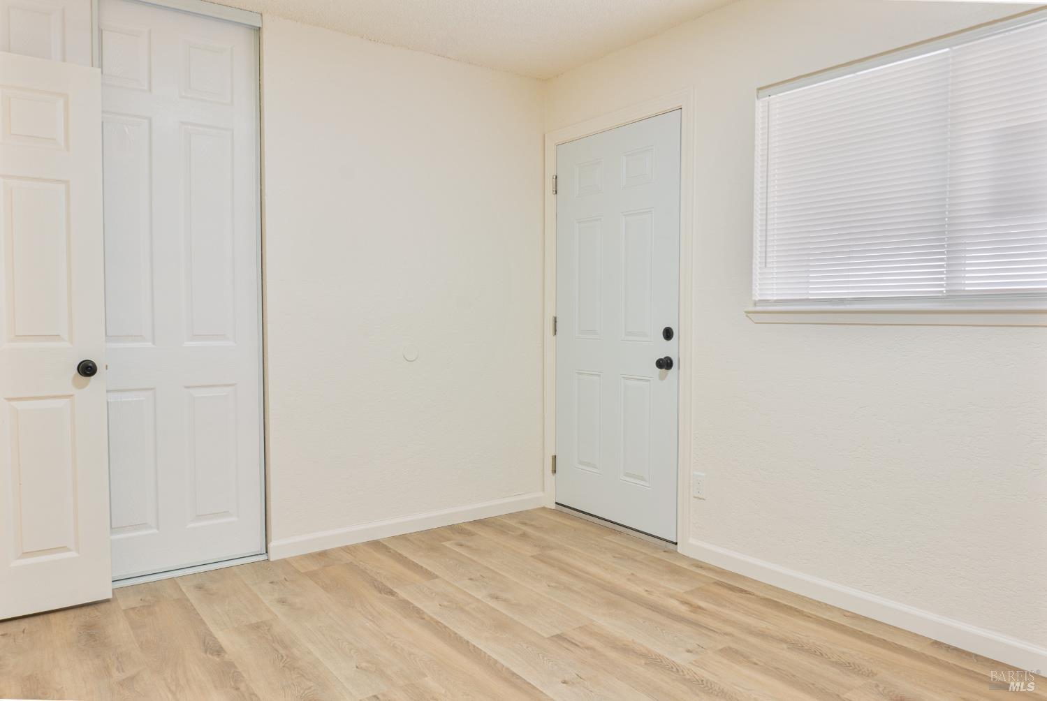Detail Gallery Image 19 of 27 For 501 Mark Ave, Vallejo,  CA 94589 - 3 Beds | 2 Baths