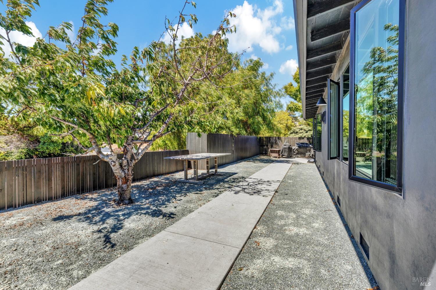 Detail Gallery Image 30 of 53 For 496 Raymond Dr, Benicia,  CA 94510 - 3 Beds | 2 Baths