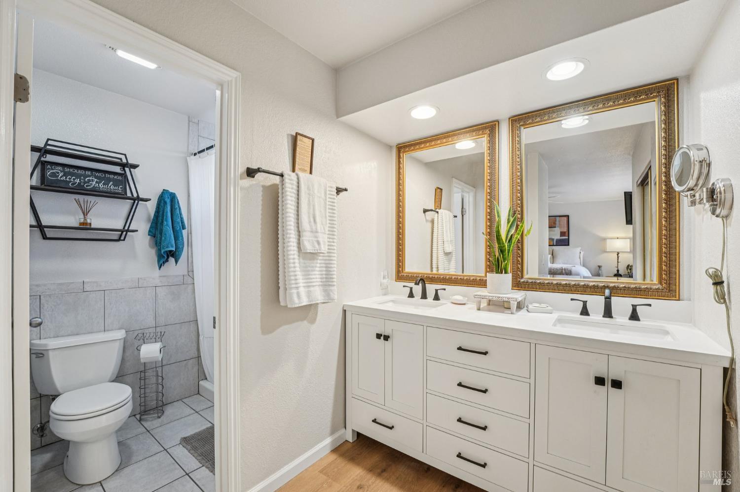 Detail Gallery Image 26 of 64 For 4233 Brookshire Cir, Santa Rosa,  CA 95405 - 4 Beds | 2 Baths