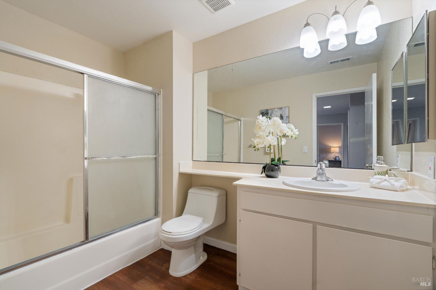 Detail Gallery Image 24 of 44 For 272 Mica Dr, Vallejo,  CA 94589 - 4 Beds | 2/1 Baths