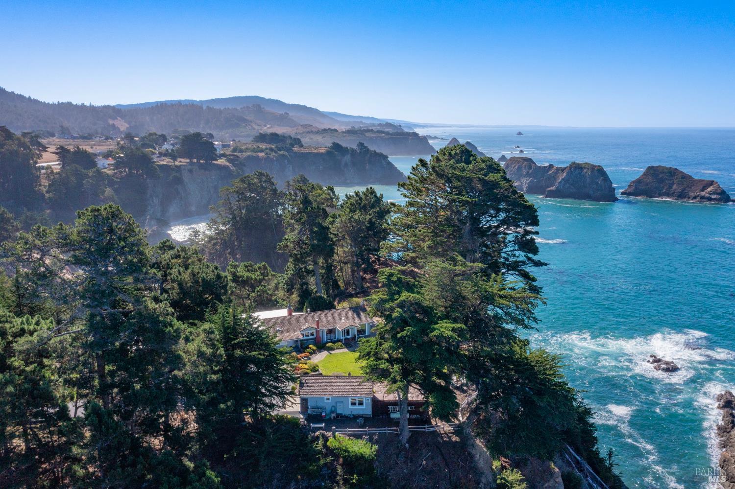 Detail Gallery Image 13 of 77 For 5420 S Highway 1 Unkn, Elk,  CA 95432 - 2 Beds | 3 Baths