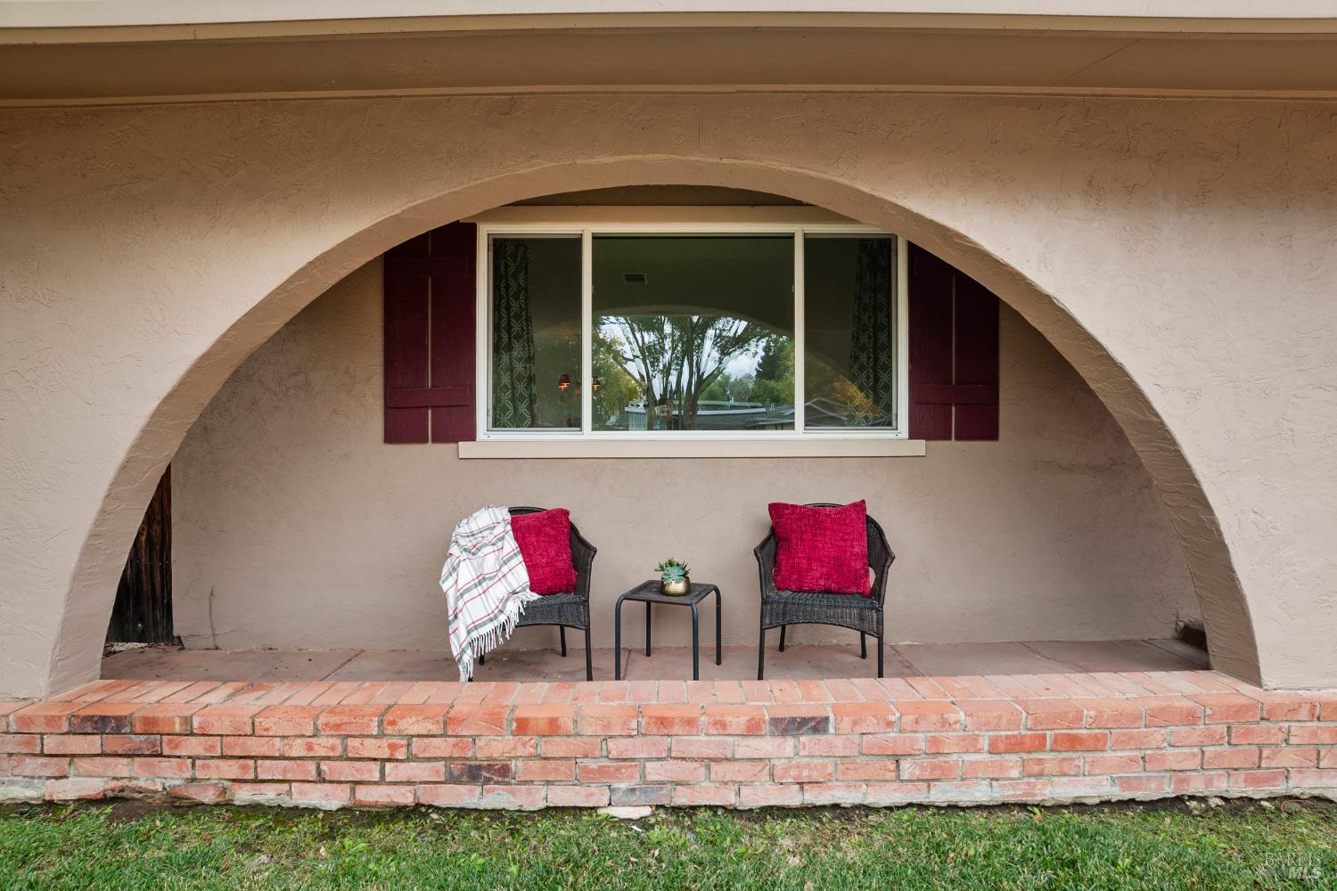 Detail Gallery Image 4 of 52 For 654 Corte Seville Unkn, Vacaville,  CA 95688 - 3 Beds | 2 Baths