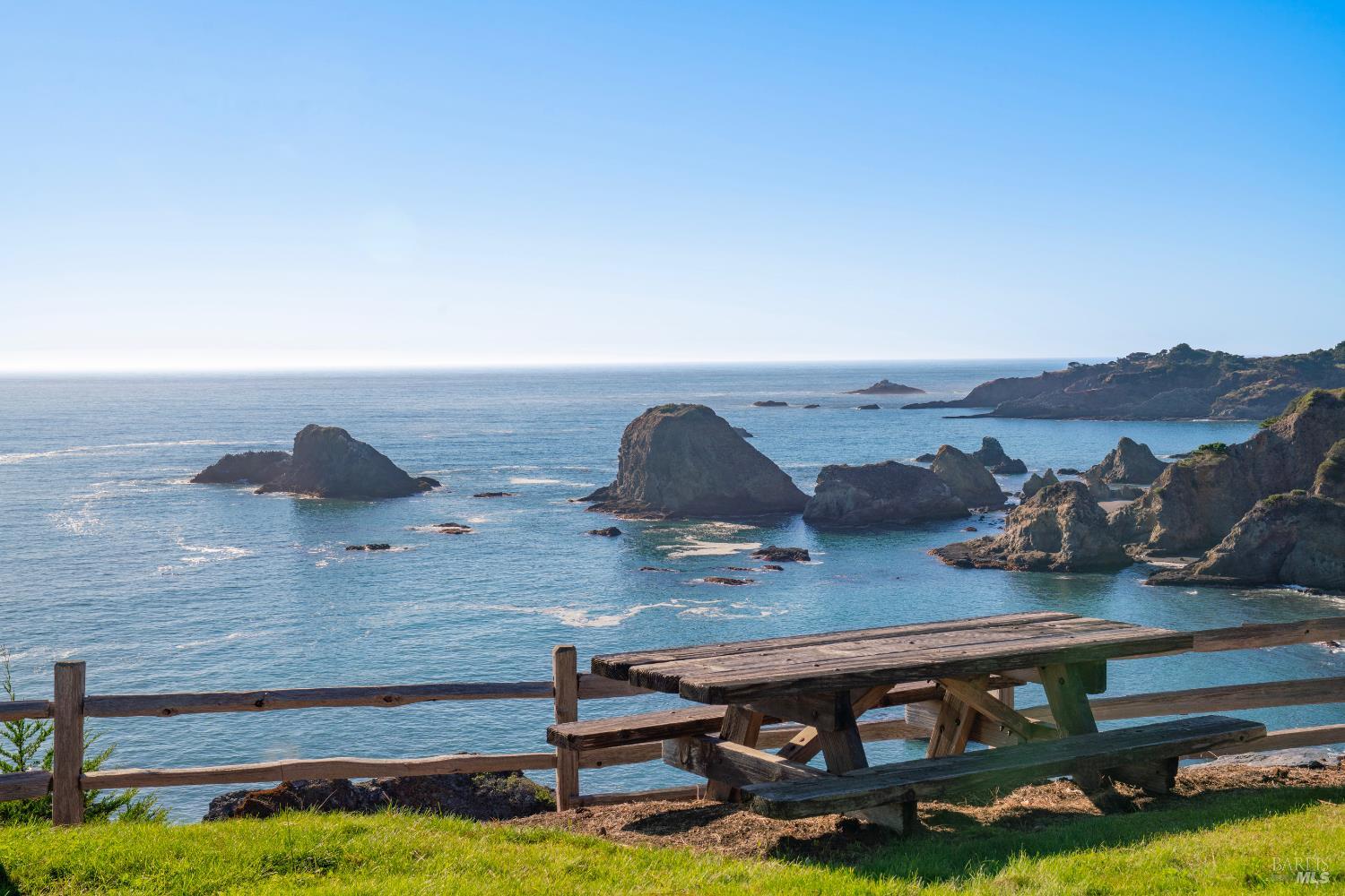 Detail Gallery Image 34 of 77 For 5420 S Highway 1 Unkn, Elk,  CA 95432 - 2 Beds | 3 Baths