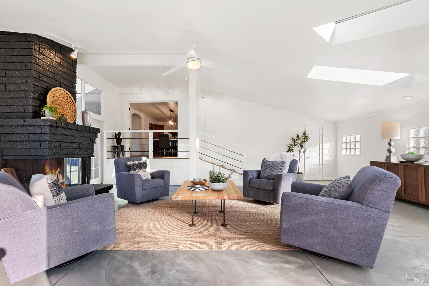 Detail Gallery Image 45 of 85 For 2159 Penny Ln, Napa,  CA 94559 - 5 Beds | 3/1 Baths