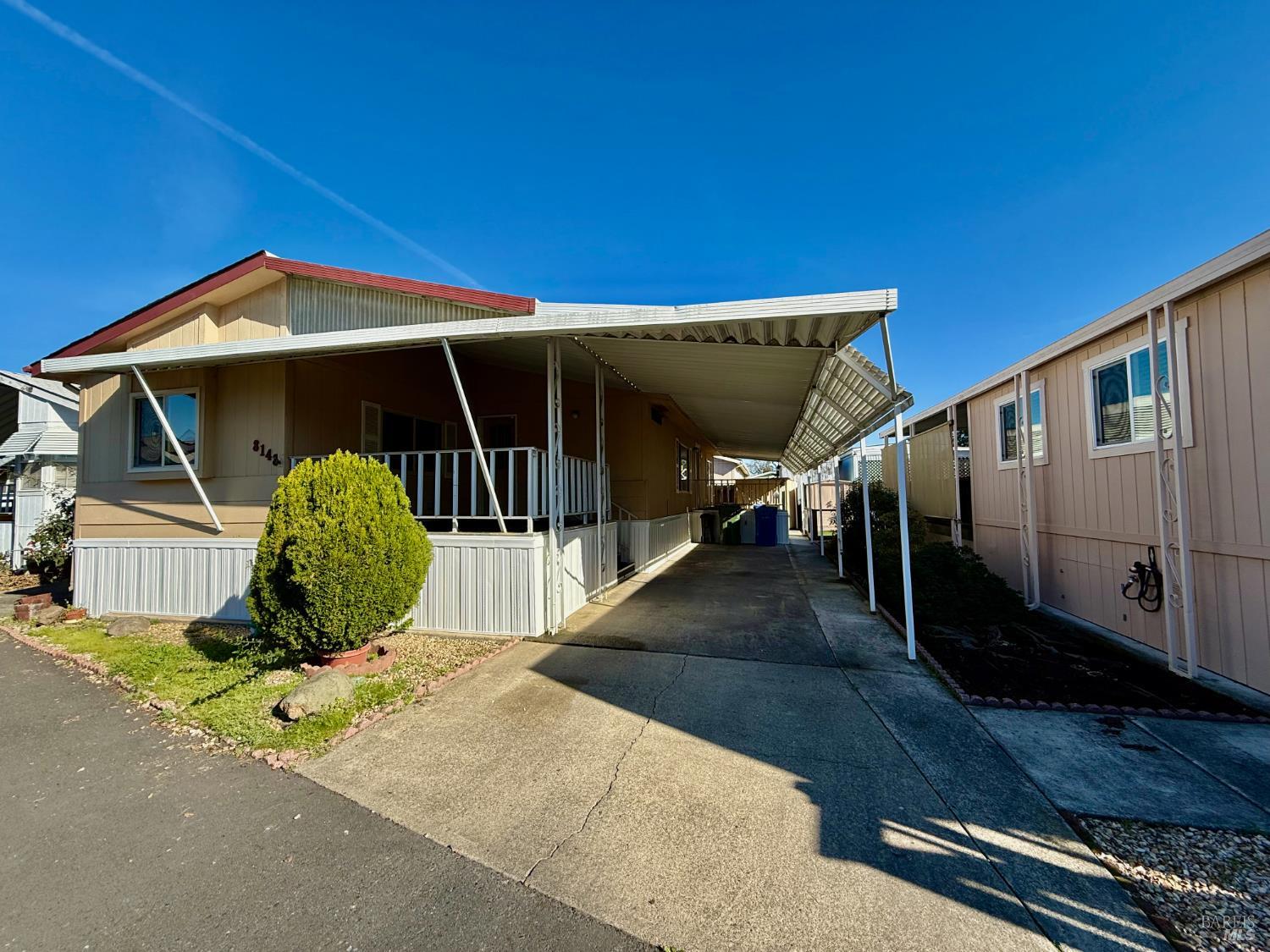 Detail Gallery Image 2 of 30 For 8148 D St, Windsor,  CA 95492 - 2 Beds | 2 Baths