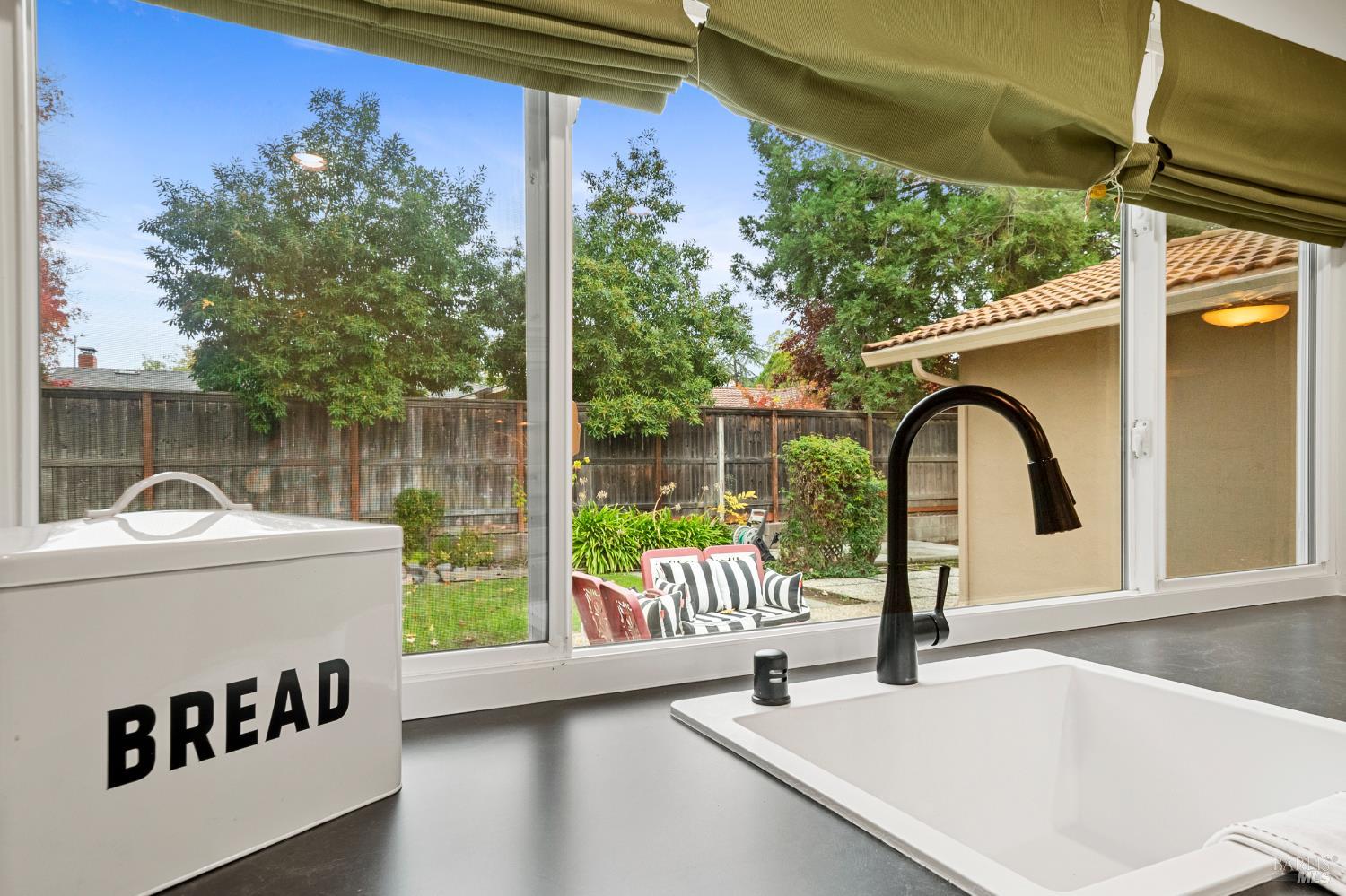 Detail Gallery Image 18 of 52 For 654 Corte Seville Unkn, Vacaville,  CA 95688 - 3 Beds | 2 Baths