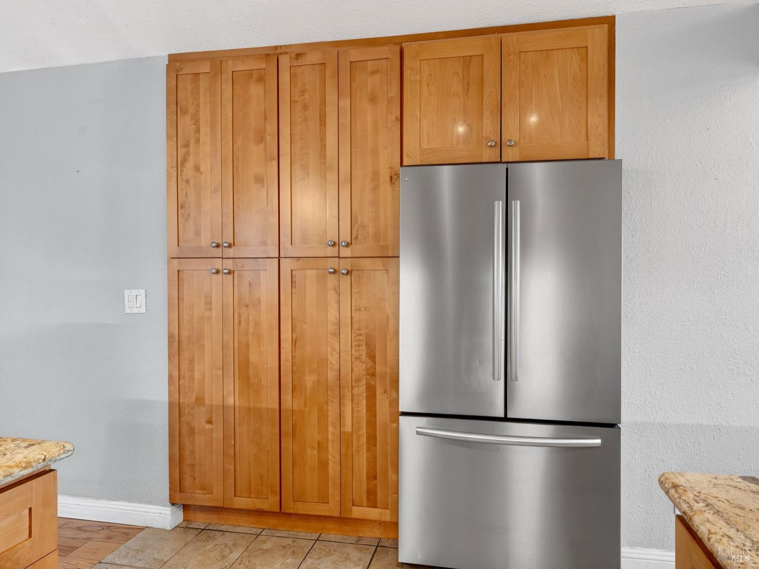 Detail Gallery Image 11 of 43 For 437 Korbel Pl, Santa Rosa,  CA 95409 - 4 Beds | 2 Baths