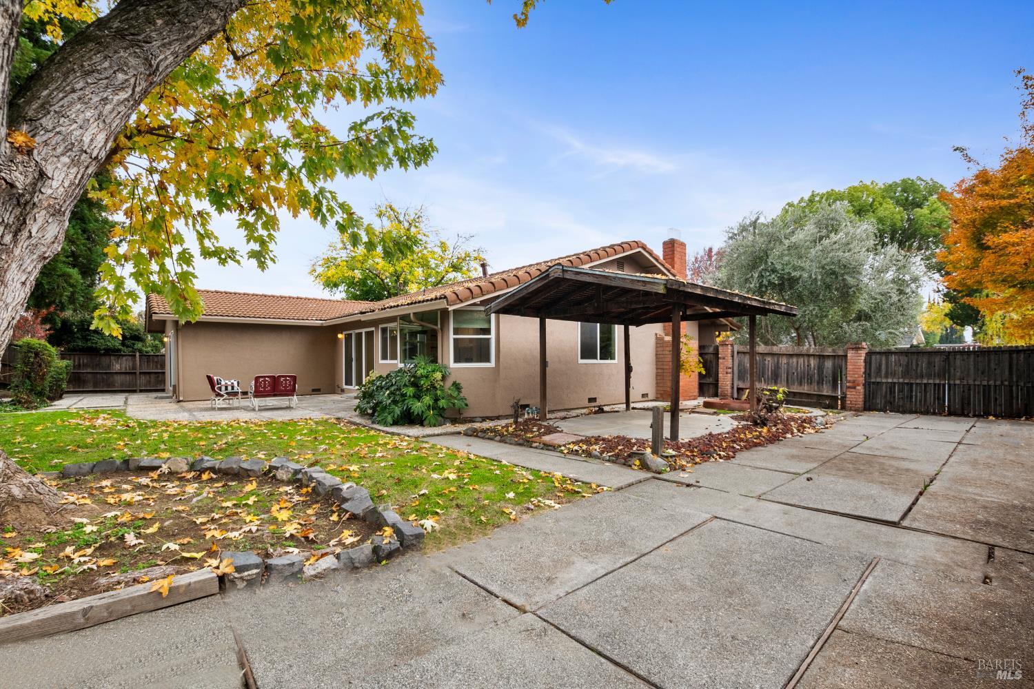 Detail Gallery Image 40 of 52 For 654 Corte Seville Unkn, Vacaville,  CA 95688 - 3 Beds | 2 Baths