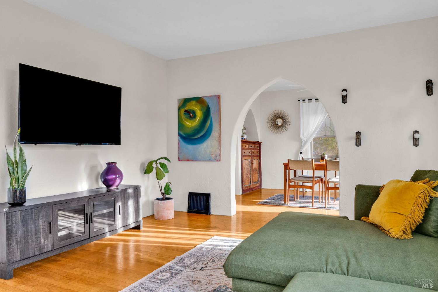 Detail Gallery Image 10 of 43 For 8 Santa Paula Way, Vallejo,  CA 94590 - 2 Beds | 1 Baths