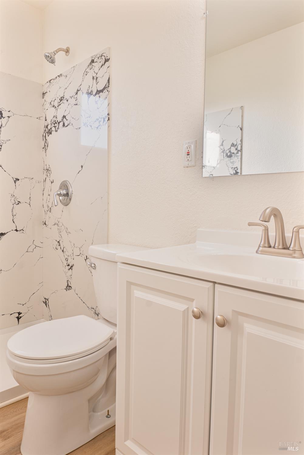 Detail Gallery Image 15 of 27 For 501 Mark Ave, Vallejo,  CA 94589 - 3 Beds | 2 Baths