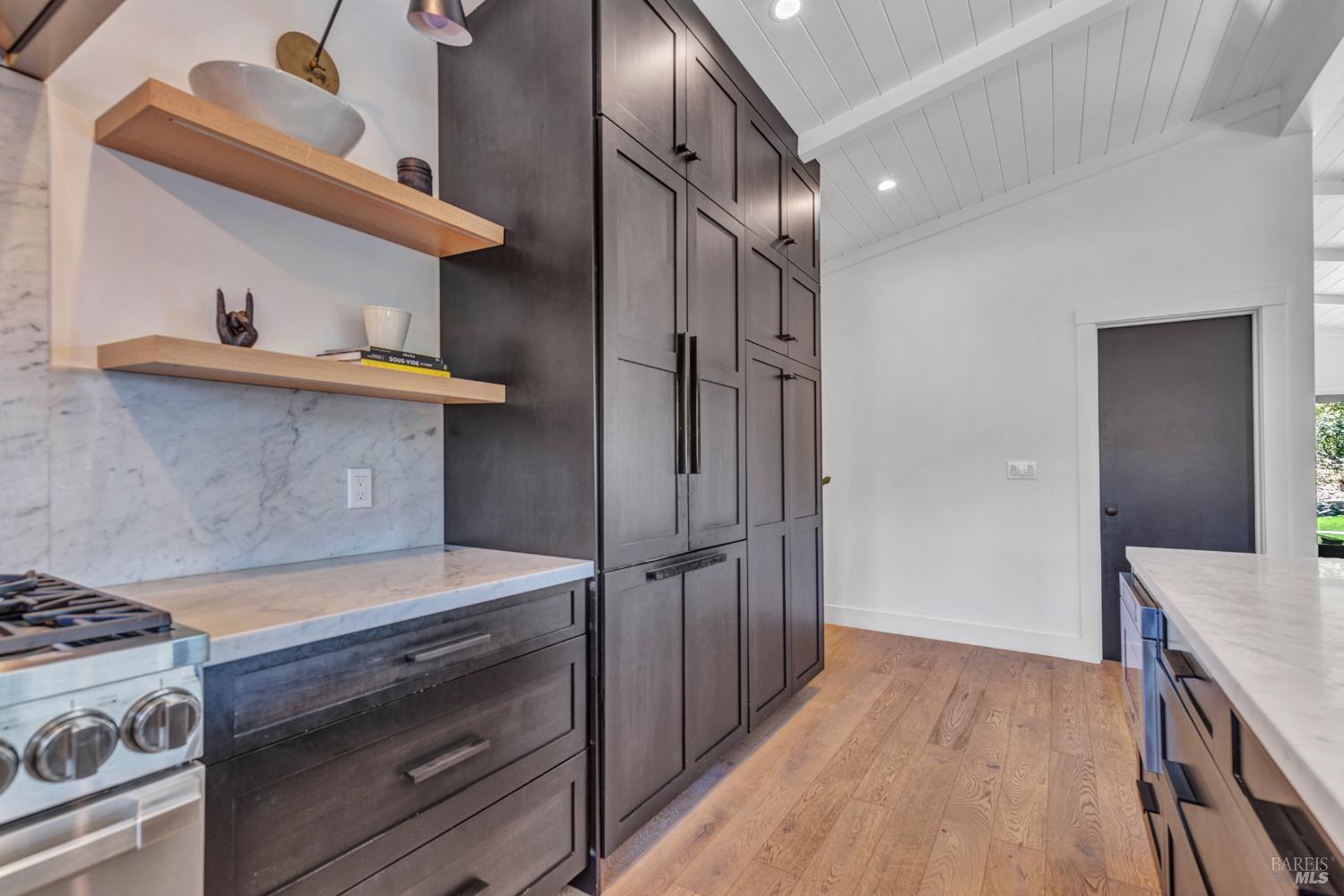 Detail Gallery Image 7 of 53 For 496 Raymond Dr, Benicia,  CA 94510 - 3 Beds | 2 Baths