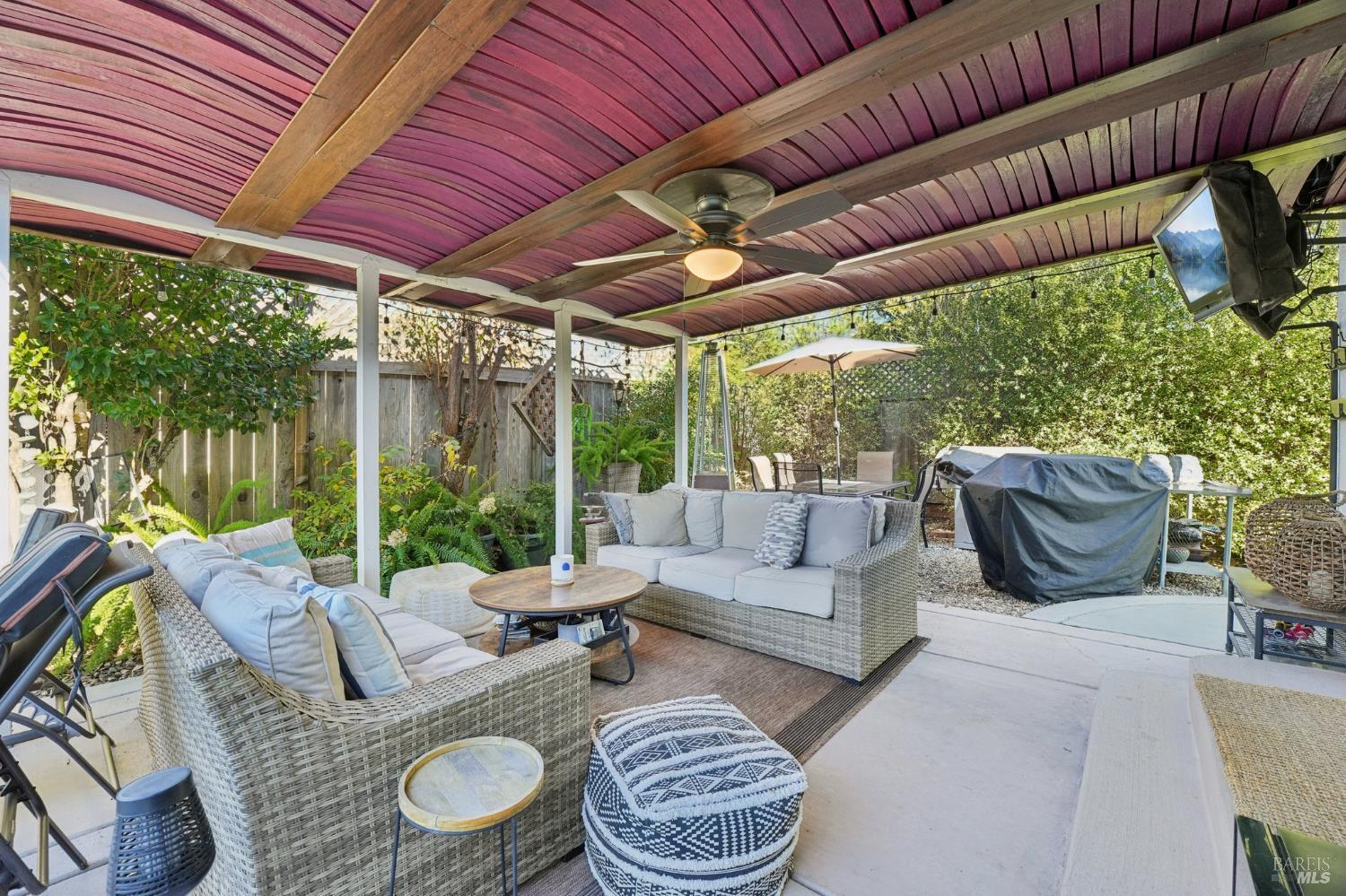 Detail Gallery Image 44 of 64 For 4233 Brookshire Cir, Santa Rosa,  CA 95405 - 4 Beds | 2 Baths