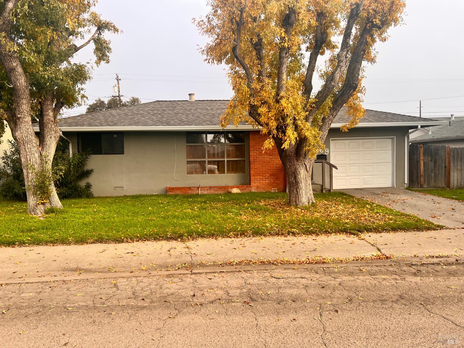 Detail Gallery Image 2 of 29 For 269 Crescent Dr, Rio Vista,  CA 94571 - 3 Beds | 1/1 Baths