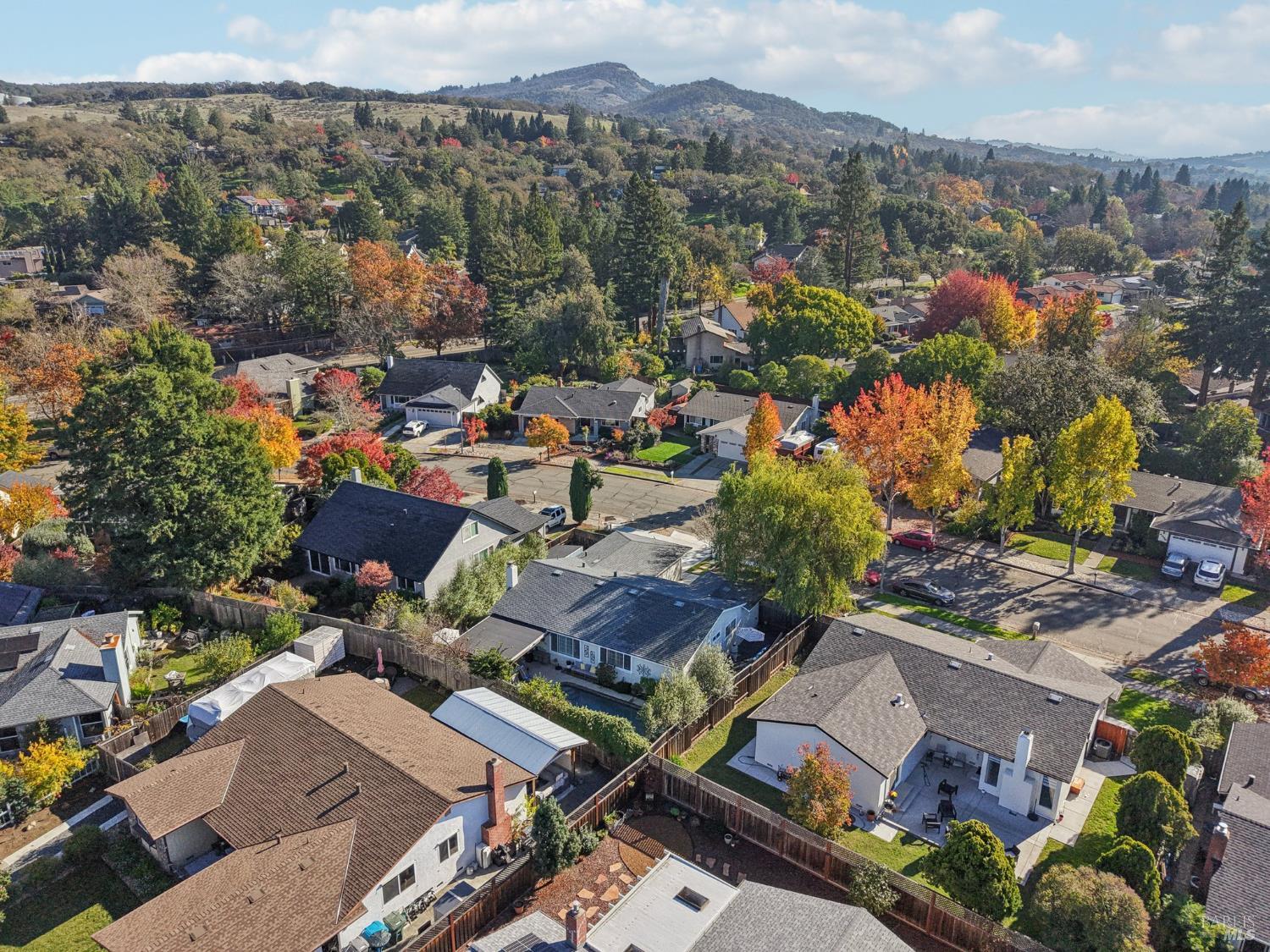 Detail Gallery Image 60 of 64 For 4233 Brookshire Cir, Santa Rosa,  CA 95405 - 4 Beds | 2 Baths