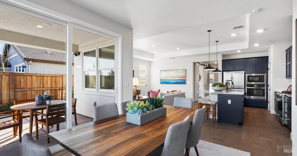 Detail Gallery Image 10 of 25 For 335 Fable Ct, Dixon,  CA 95620 - 2 Beds | 2 Baths